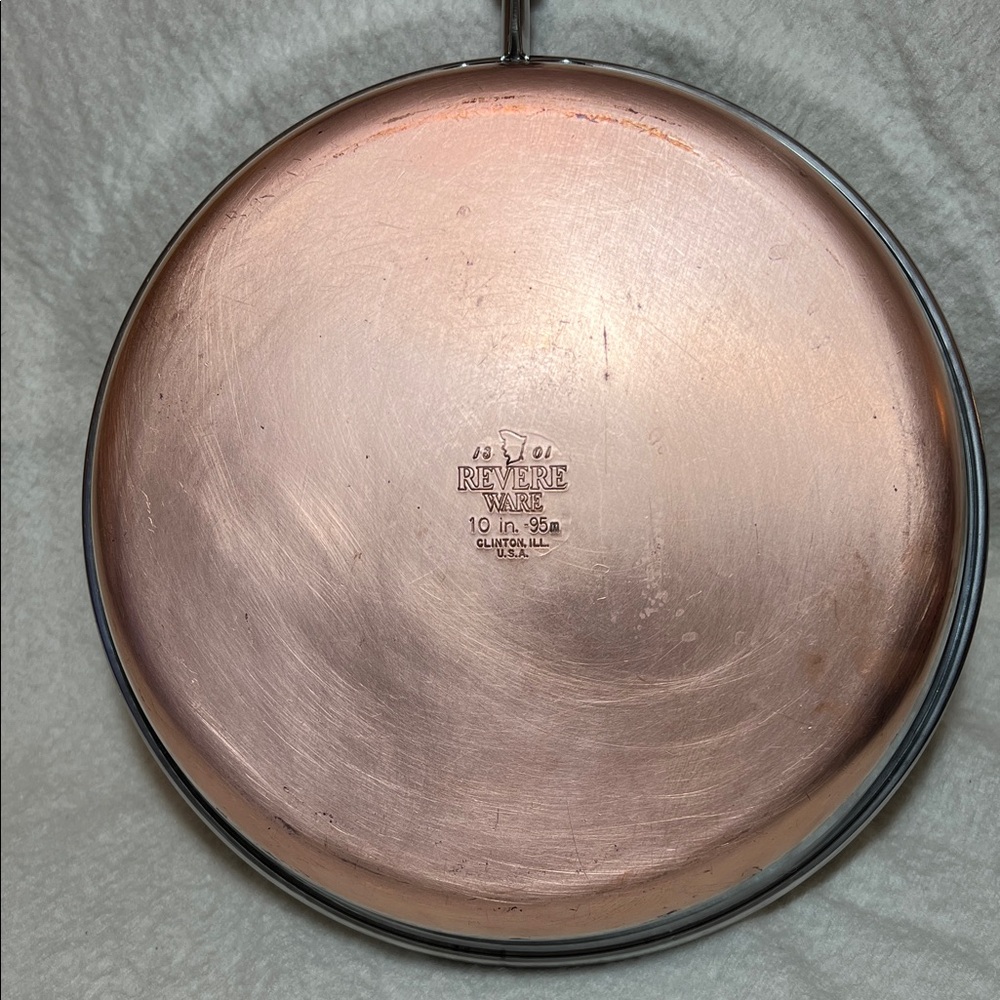 Revere Ware 10” classic skillet EUC